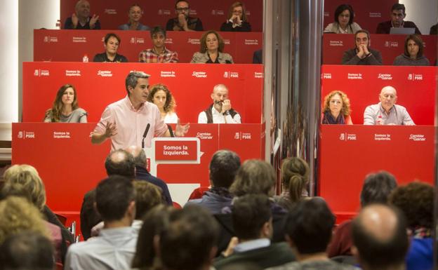 Zuloaga reprende a los críticos: «Ya está bien, es incomprensible tanta resistencia al cambio»