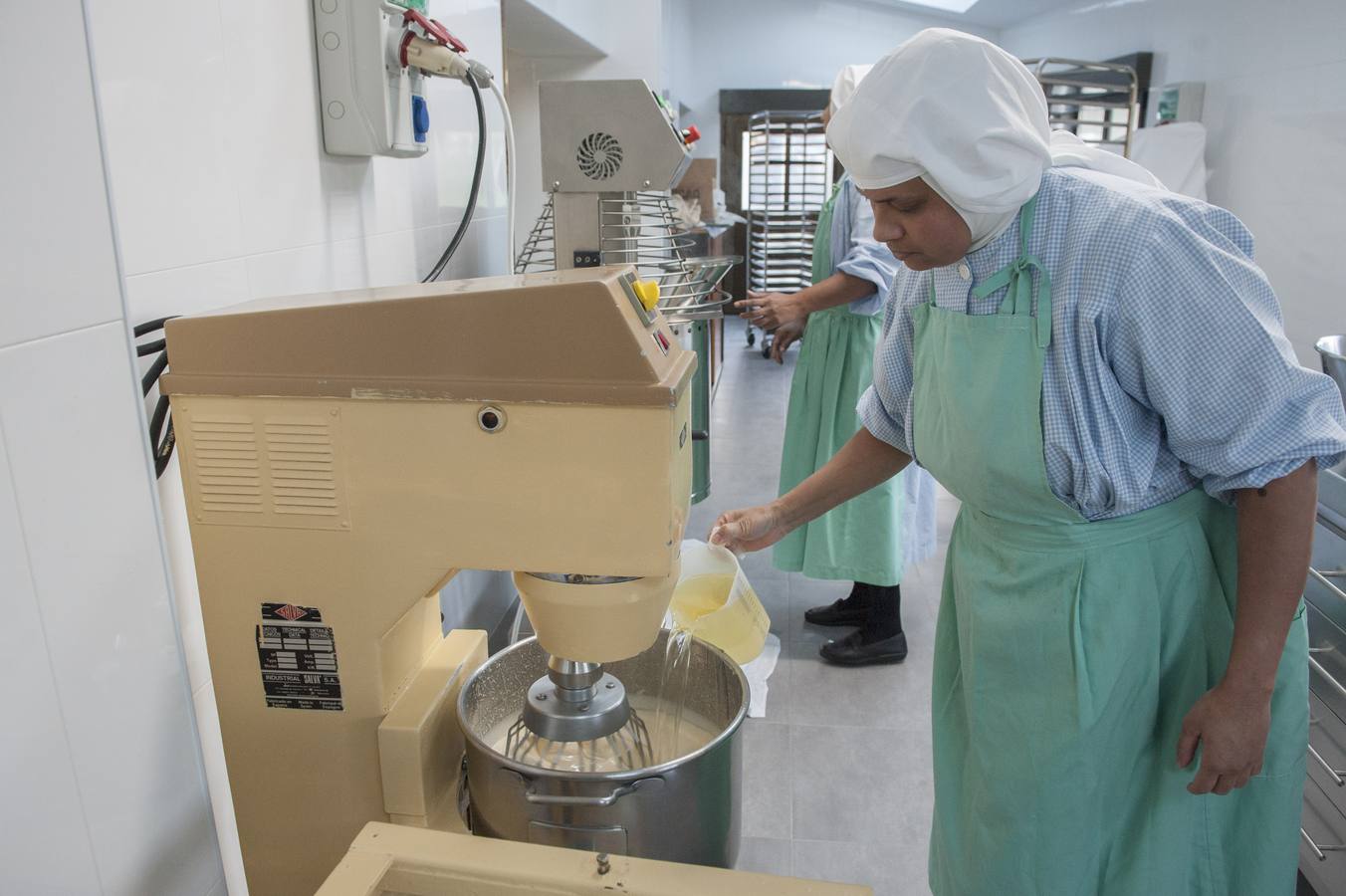 Monjas de clausura descubren los secretos de su repostería