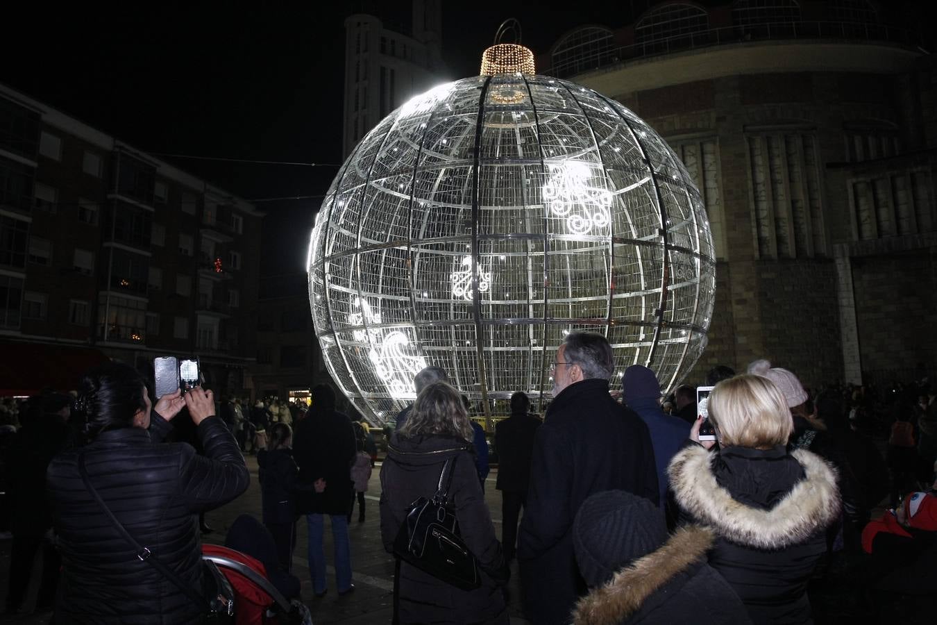 La bola da brillo a Torrelavega