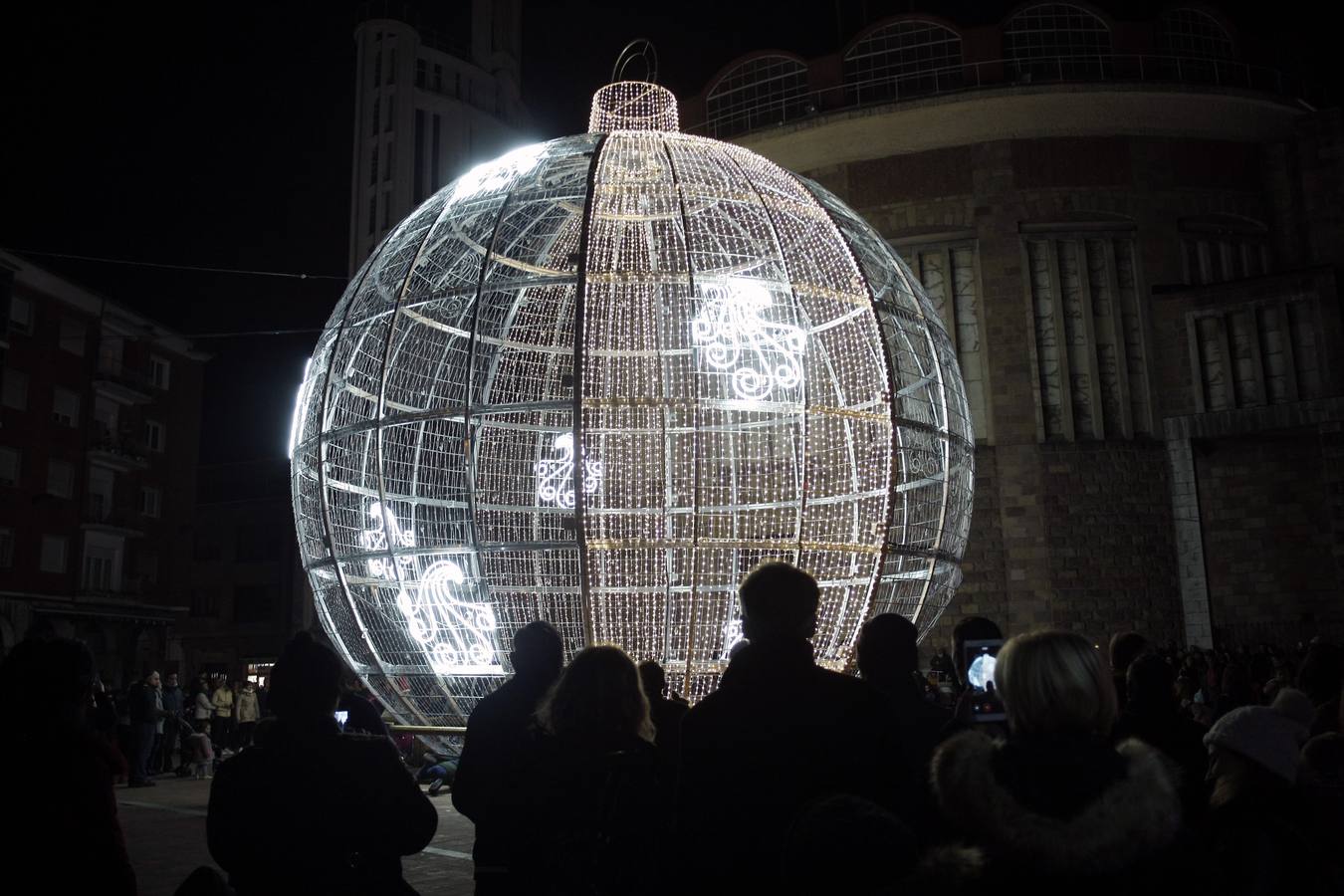 La bola da brillo a Torrelavega