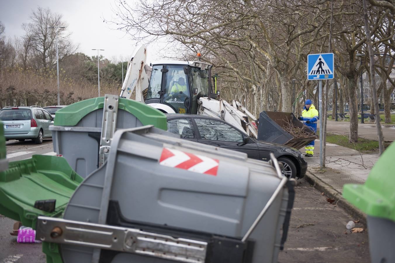 Un reguero de incidencias por el temporal de viento &#039;Bruno&#039; en Cantabria