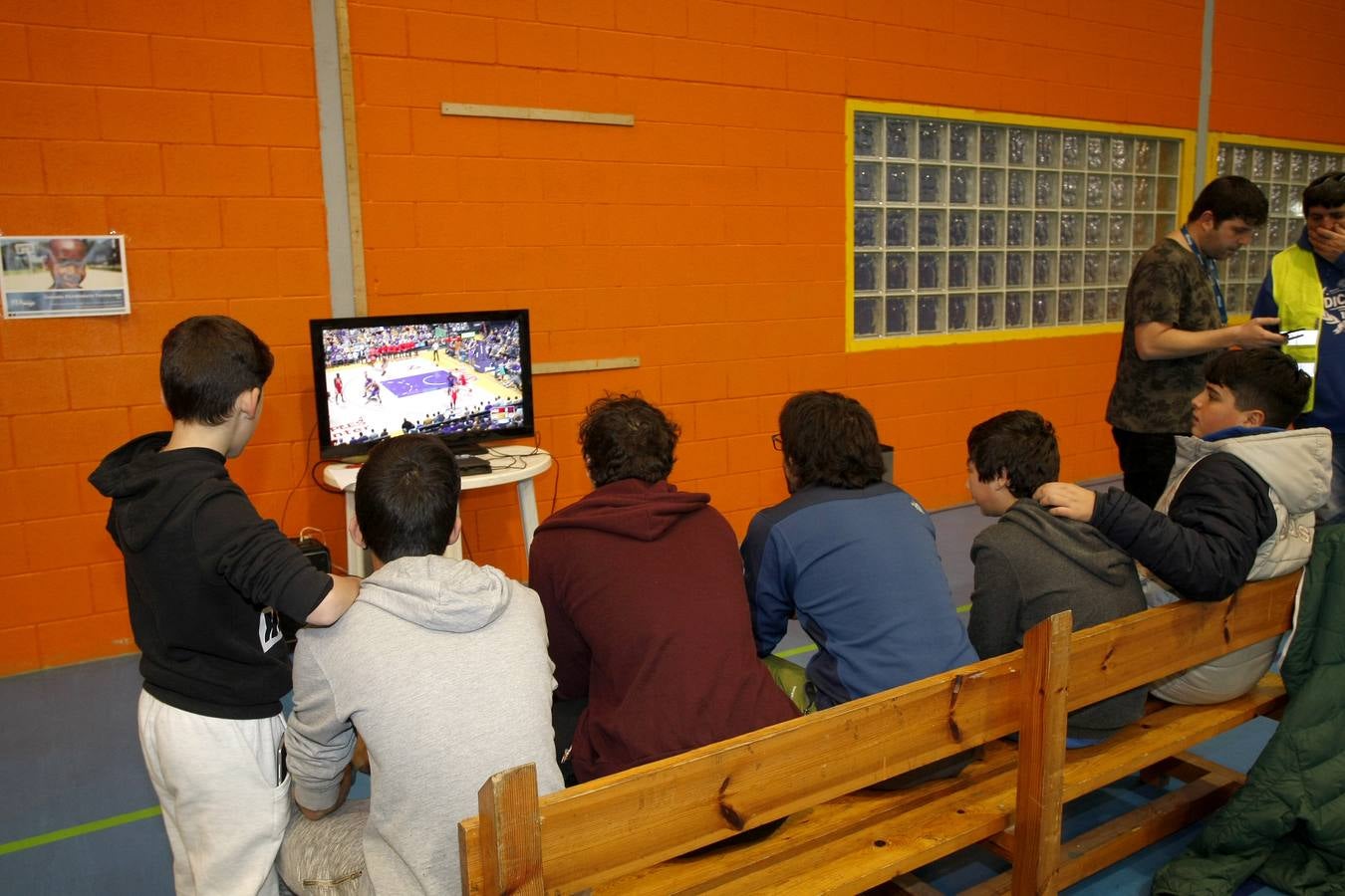 Una fiesta del baloncesto con fines solidarios, organizada por el SOAM y la Casa de los Muchachos de la Fundación Amigó en Torrelavega, con el objetivo de transformar el futuro de cientos de niños y jóvenes en situación de vulnerabilidad en la República Dominicana y Colombia.