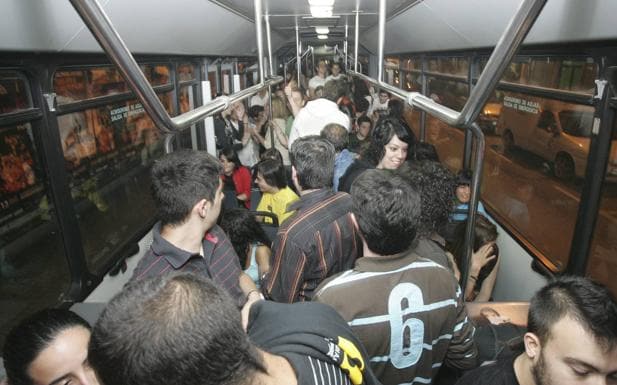 Los autobuses de Santander tendrán servicio nocturno tras las campanadas