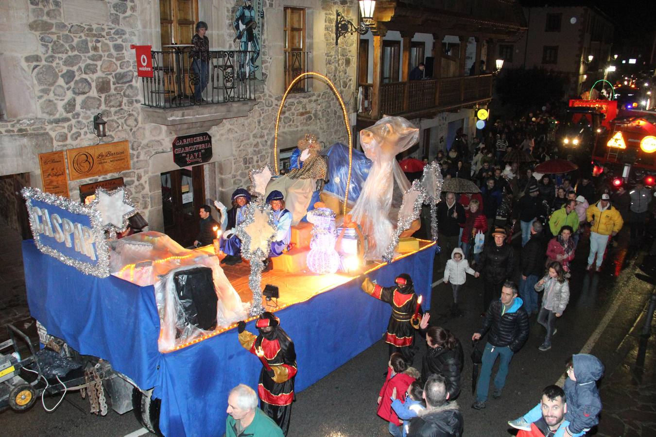 POTES Melchor abriendo el desfile de Potes. . Fotos: Pedro Álvarez