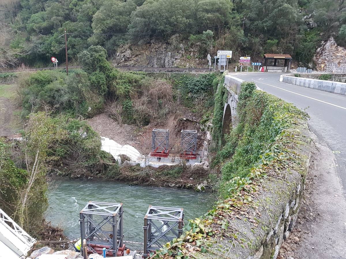 Continúan las obras en el Desfiladero de la Hermida