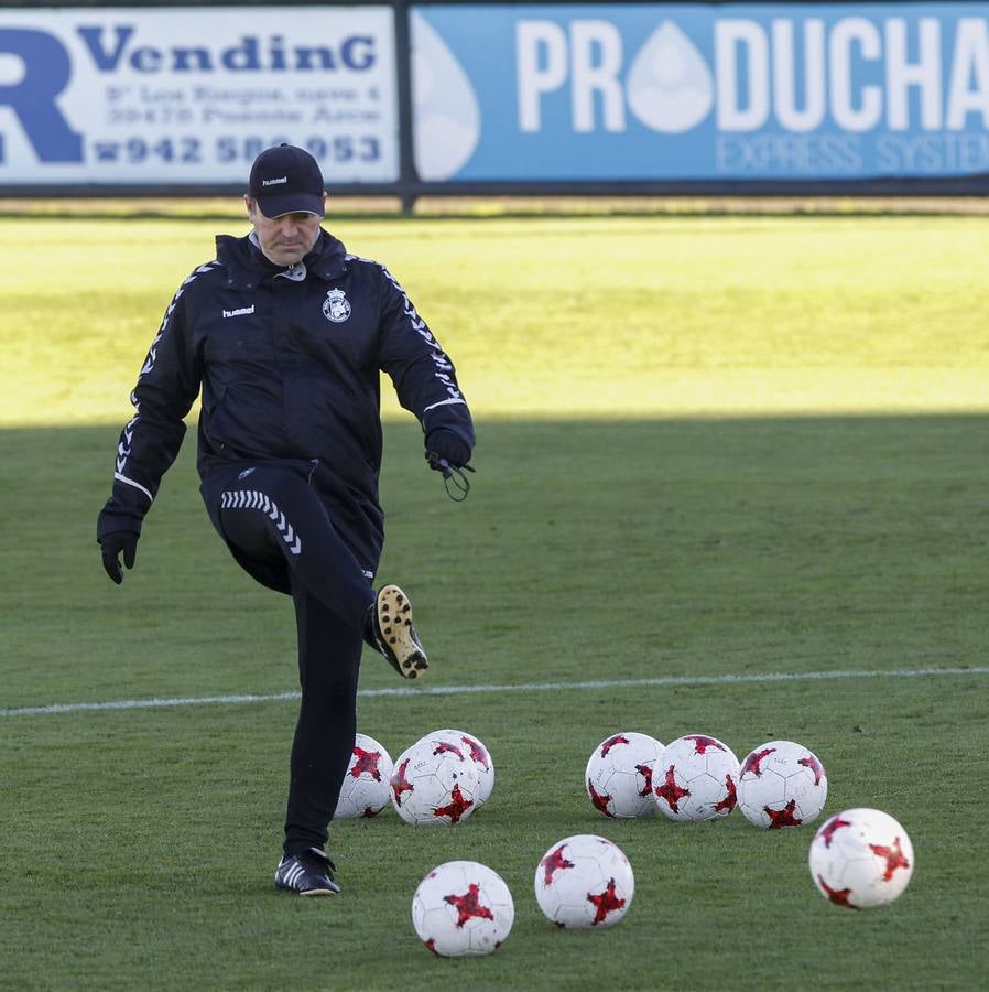 El Racing prepara el importante partido ante el Gernika