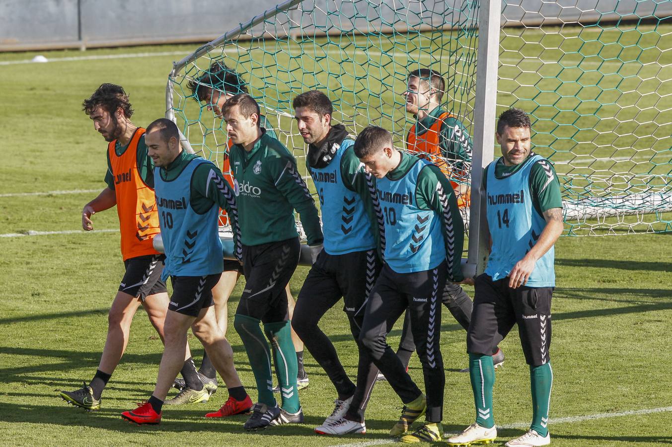 El Racing prepara el importante partido ante el Gernika