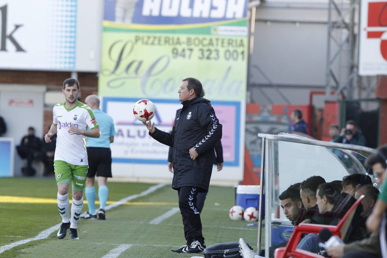 Las mejores fotos del partido del Racing en Miranda de Ebro.