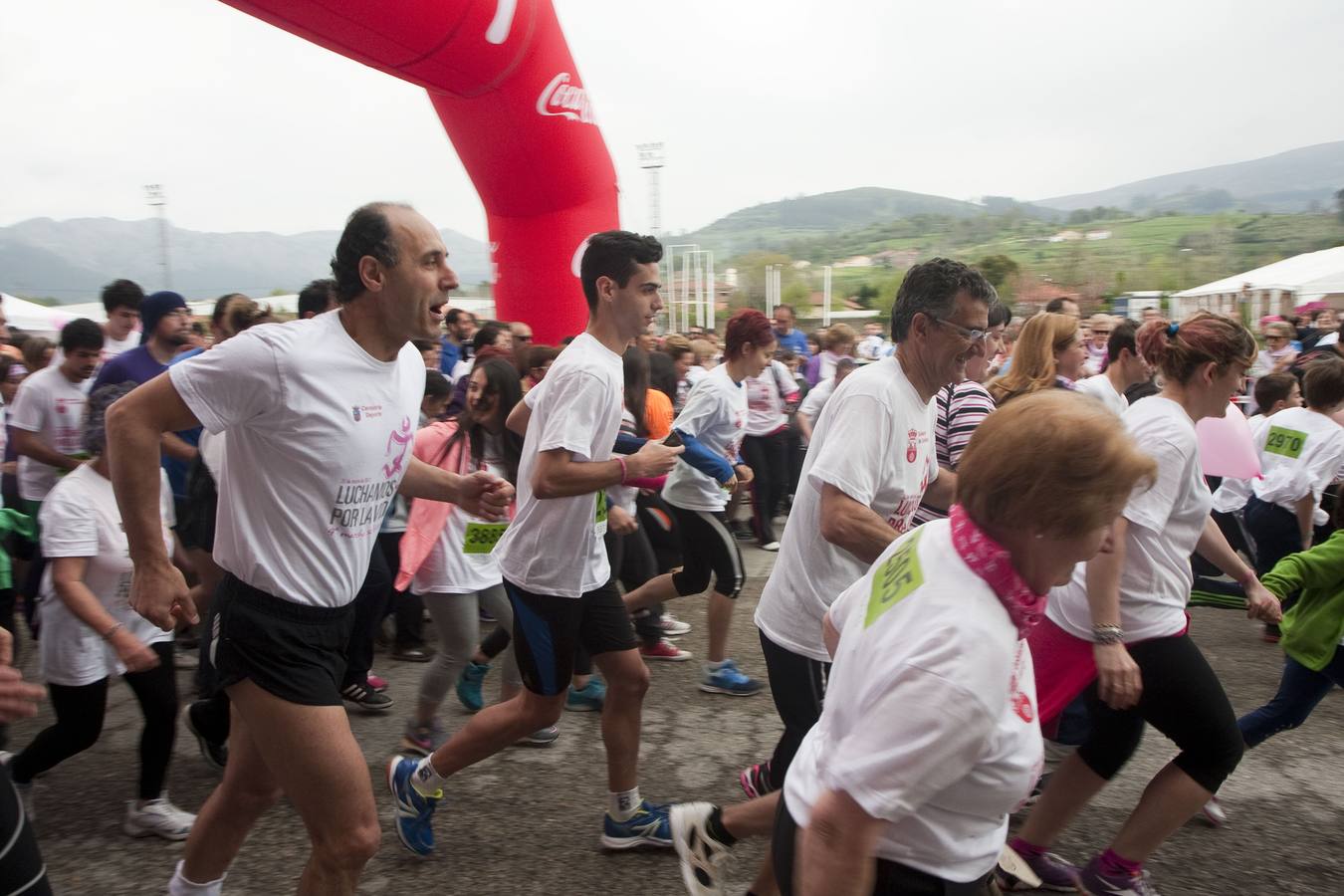 Carera en Los Corrales contra el cáncer 2014