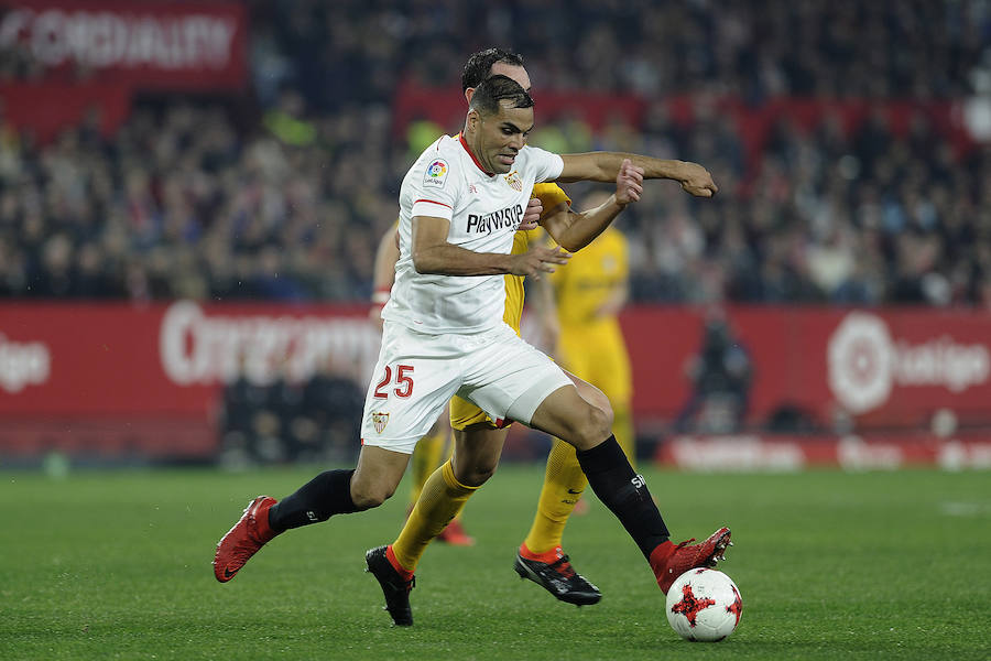 El conjunto rojiblanco cayó también en el Sánchez Pizjuán ante el cuadro hispalense, que le endosó un 3-1.