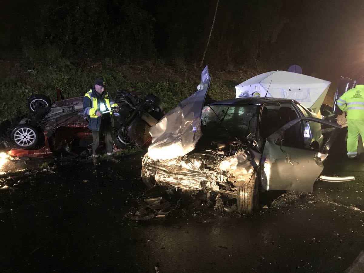 Dos personas han fallecido esta tarde a consecuencia de un accidente de tráfico ocurrido en la carretera nacional N-629