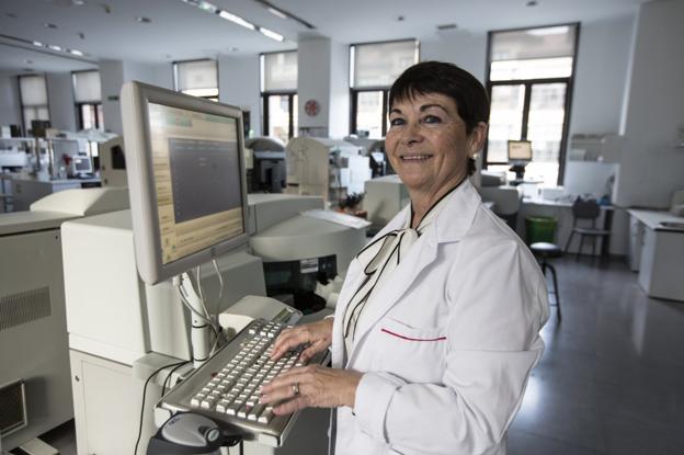 Rosa Inés García ha regresado a su puesto en el laboratorio de Valdecilla tras dimitir como directora general de MARE. 