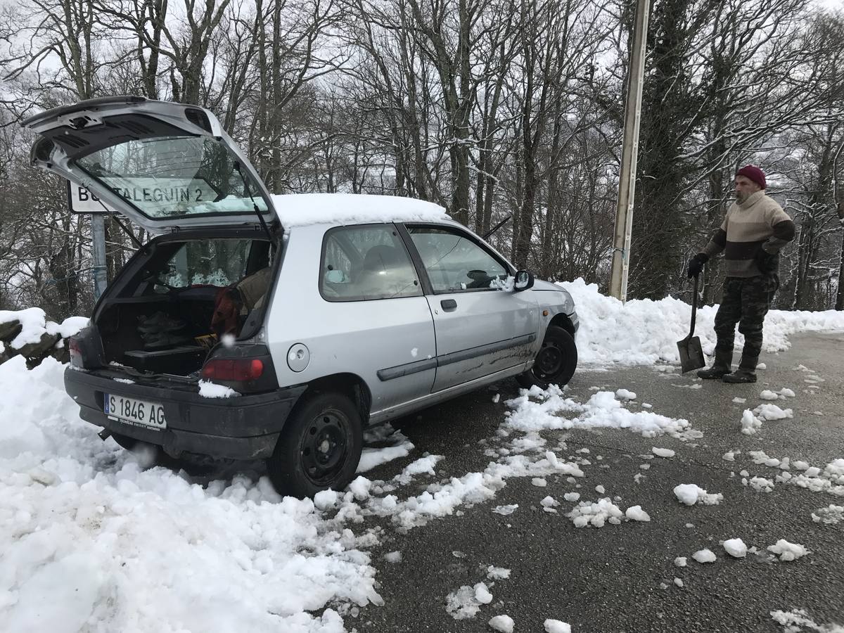 400 alumnos de Cantabria se quedan sin clase por la nieve