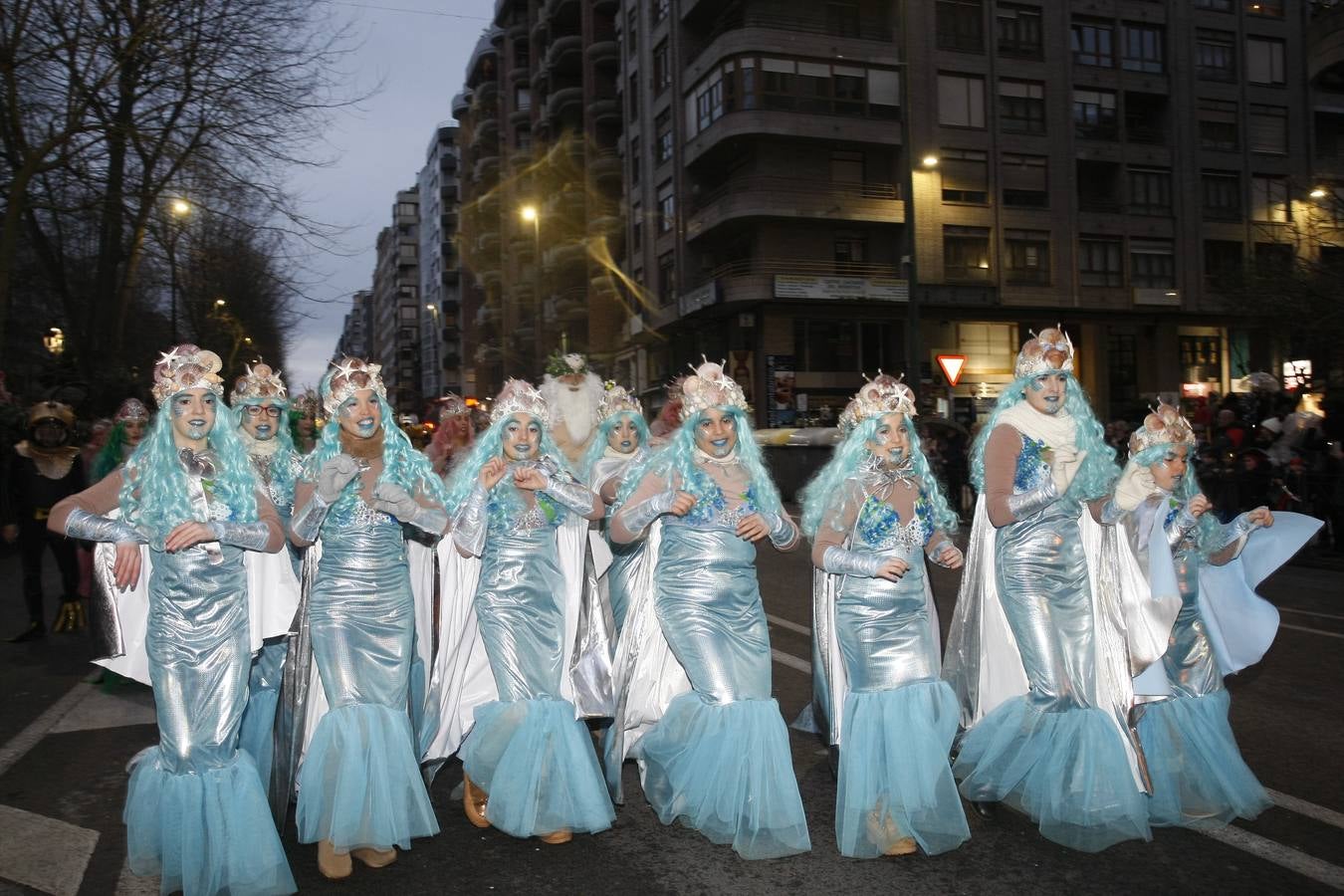 Medusas y muñecas de goma eva toman Santander