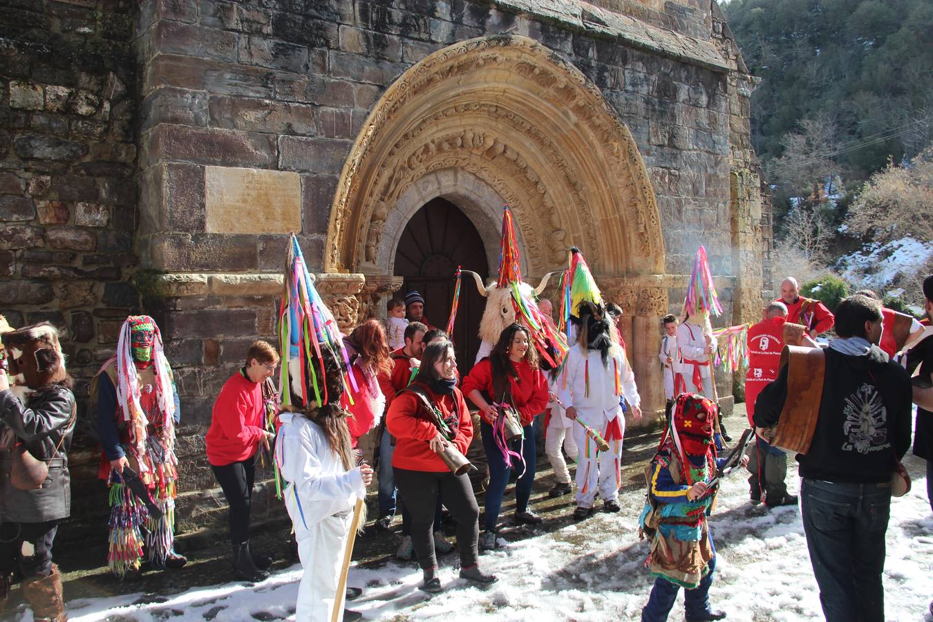 El carnaval de Piasca, bajo la nieve