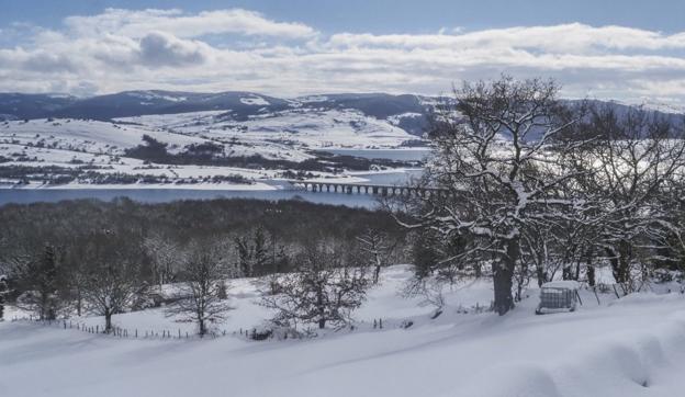 El embalse del Ebro, al 45,6% de su capacidad, sigue recuperando nivel.