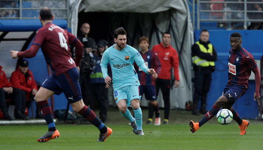 Tras dos empates consecutivos, el líder se reencontró con la victoria en Ipurua gracias a los tantos de Luis Suárez y Jordi Alba. 