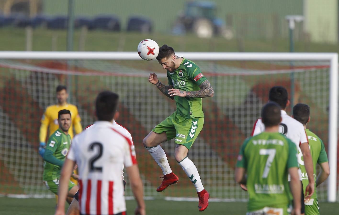 El Racing ha caído ante el Athletic B por 3 goles a 0 en un pobre partido disputado en Lezama