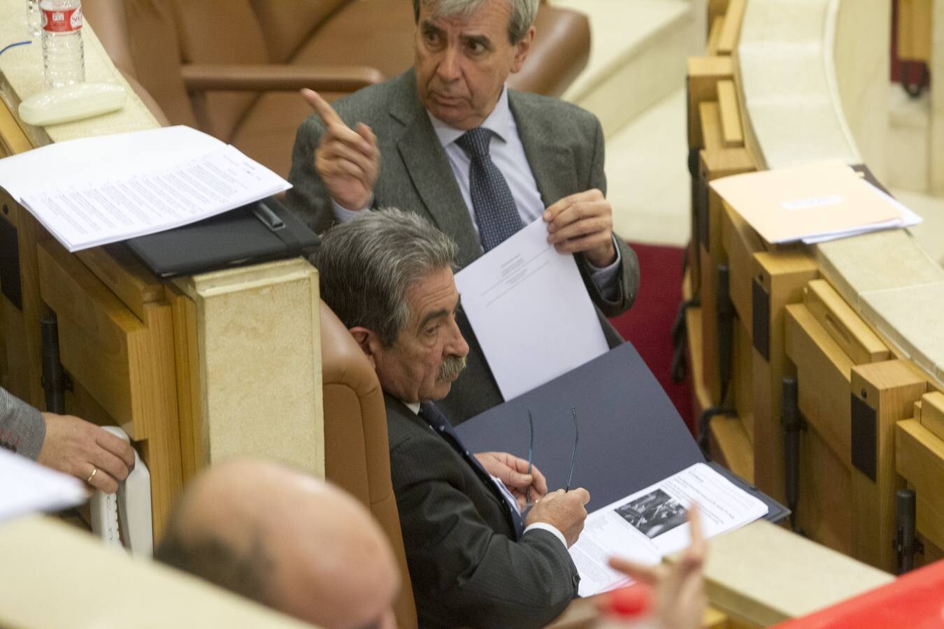 Fotos: Pleno del Parlamento de Cantabria de este lunes, 5 de marzo