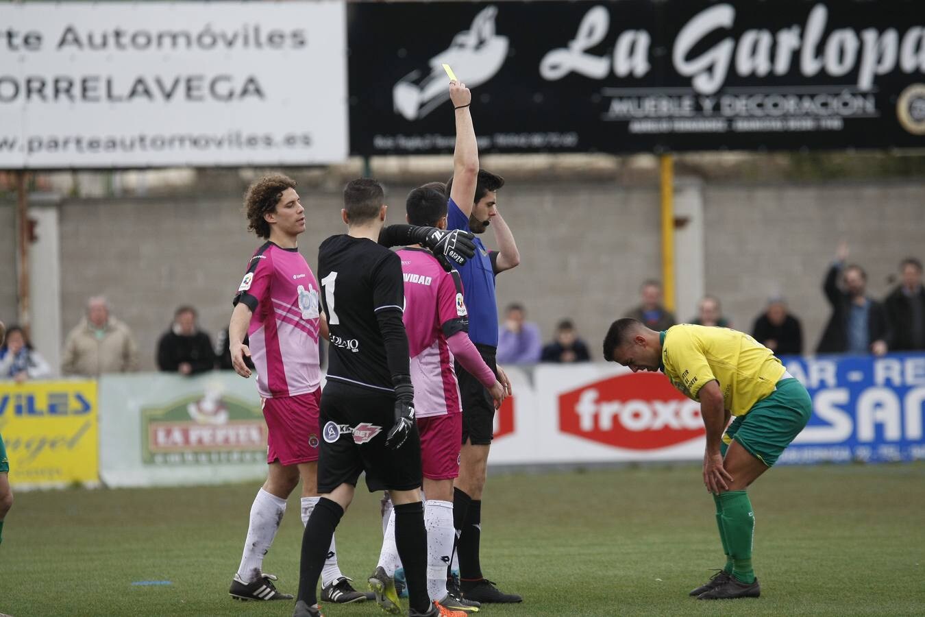 Fotos: El derbi del Besaya queda en empate