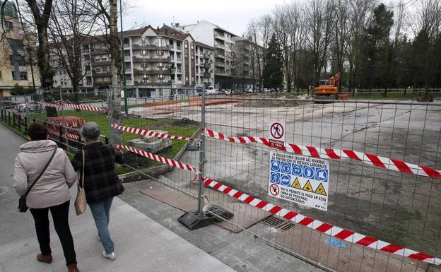 Reiniciada la obra de la cubierta del parque Manuel Barquín tras tres semanas parada