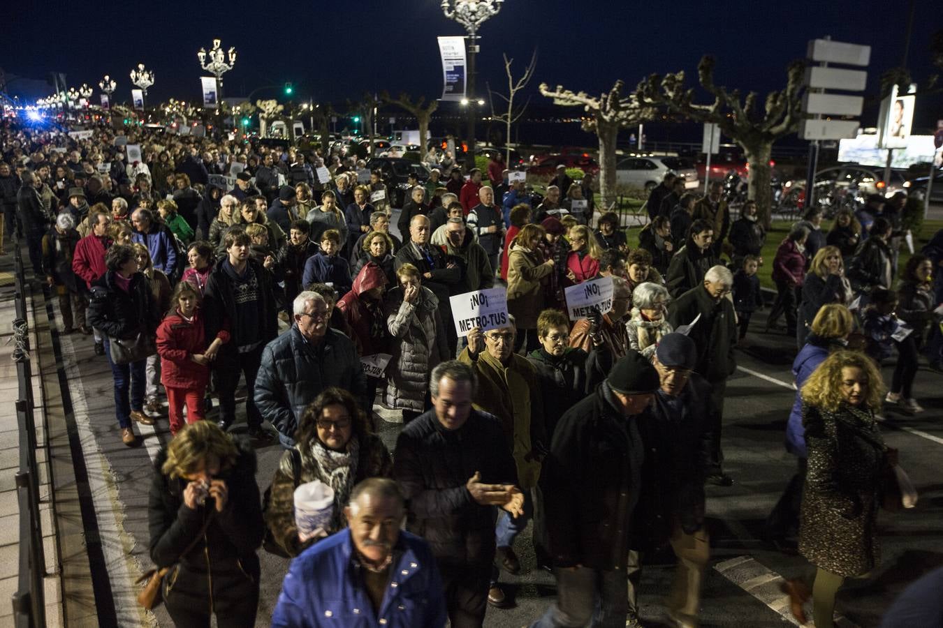 Fotos: Manifestación contra el MetroTUS