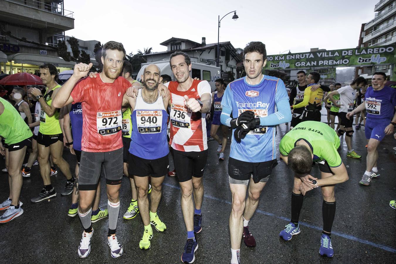 Fotos: Toni Abadía bate en Laredo el récord de España de 10 km en ruta