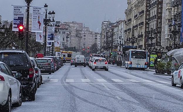 Cantabria inicia hoy la primavera en aviso naranja por nevadas