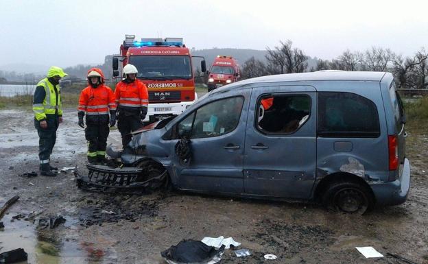 Accidente que se ha producido este domingo por la mañana en Escalante.