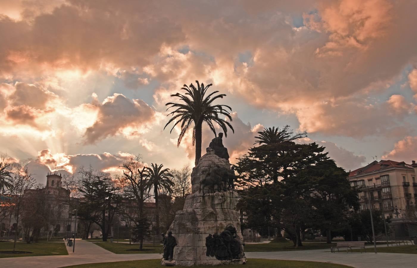 La llegada de la primavera a Cantabria hace olvidar poco a poco el duro invierno de temporales que ha vivido la región.