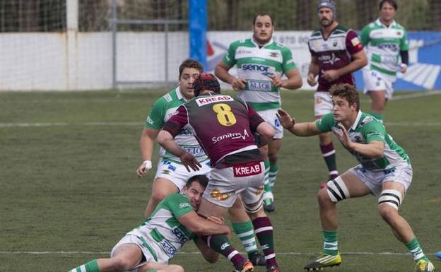 Imagen de el partido de ida ante el Alcobendas que se jugó este invierno en San Román. 