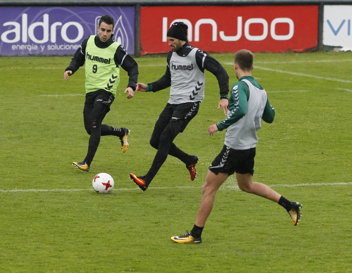 Fotos: El Racing prepara a conciencia el partido ante Osasuna B