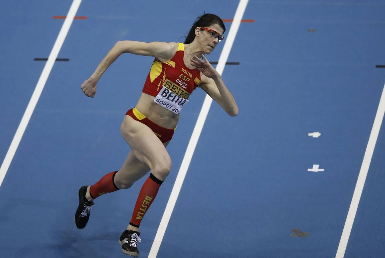 Ruth Beitia, medalla de bronce en el Mundial en pista cubierta de Sopot (Polonia) (2014).