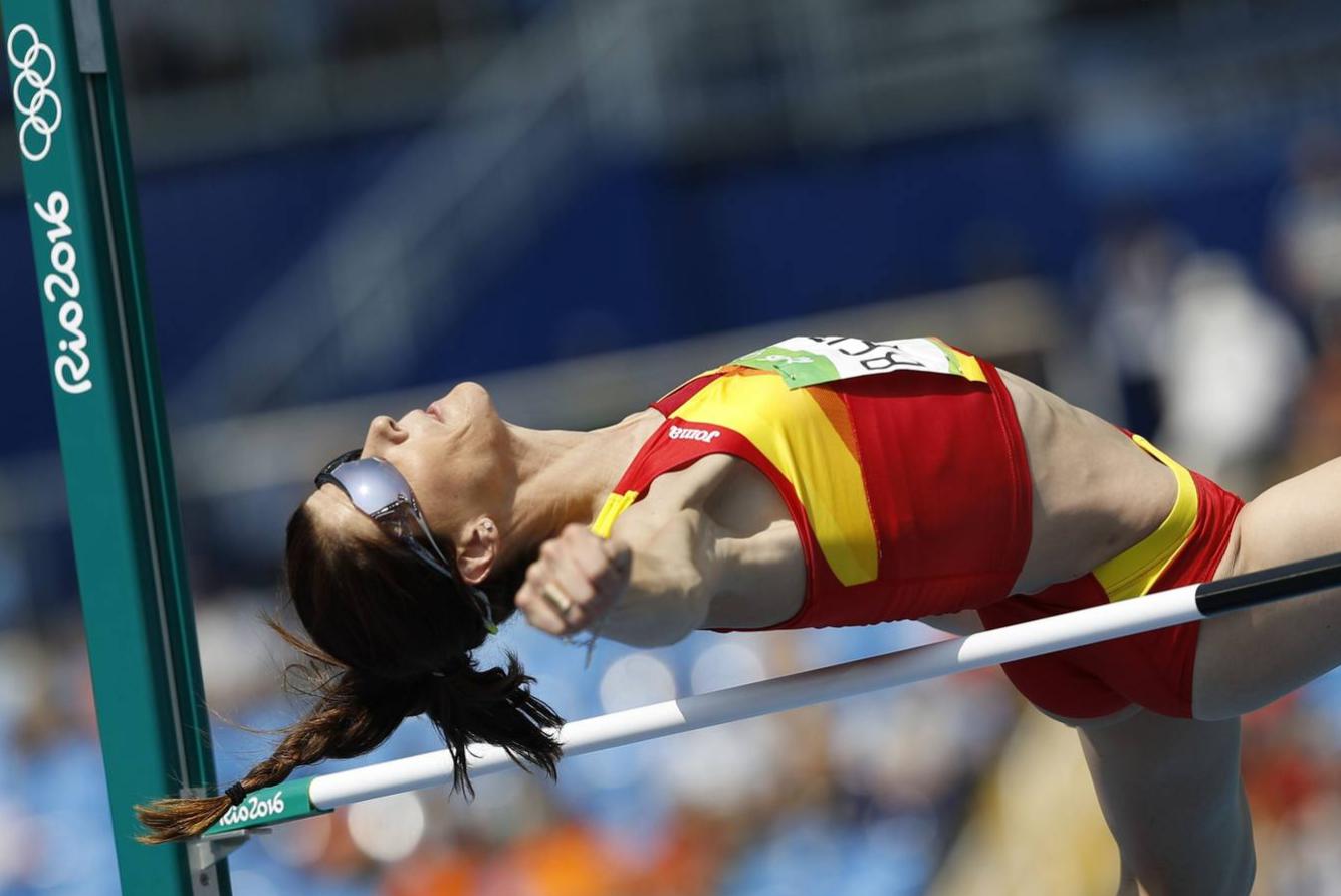 Beitia salta en Río de Janeiro para meterse en la final. Su última oportunidad para conseguir una medalla olímpica.
