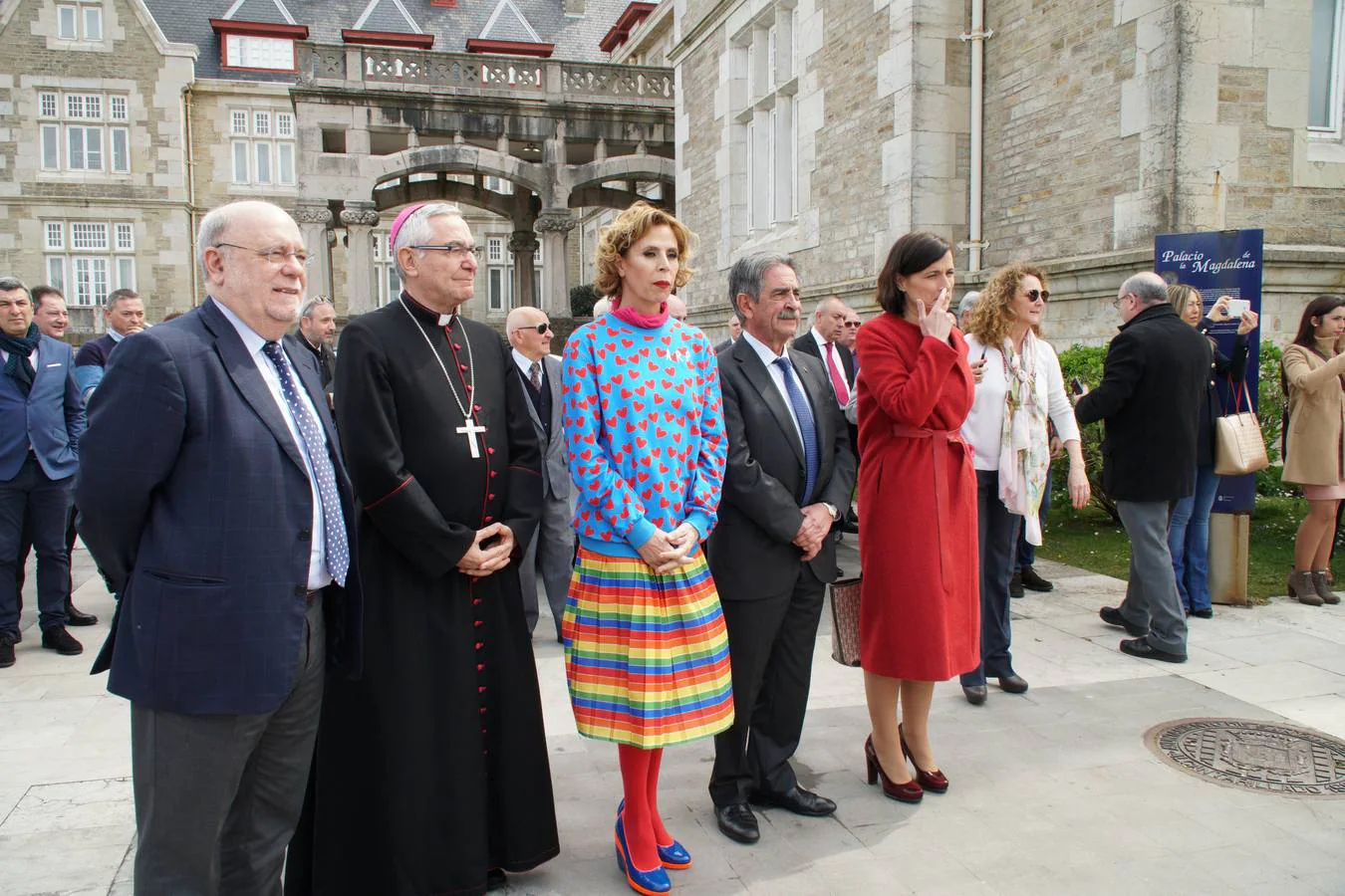 Fotos: Presentación del autobús decorado por Agatha Ruiz de la Prada