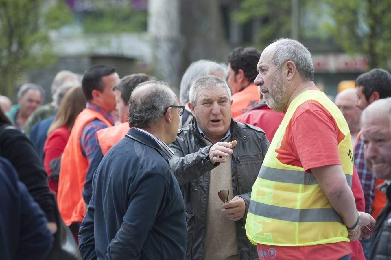 El colectivo de cazadores se ha movilizado exigiendo respeto por la caza.