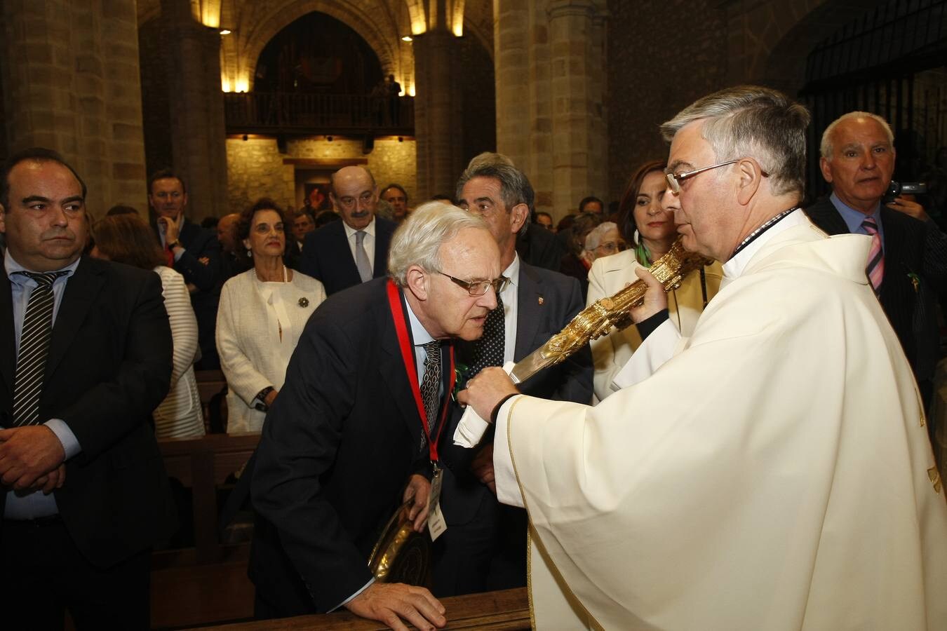 Fotos: Misa y cierre de la Puerta del Perdón para poner fin al Año Santo Lebaniego