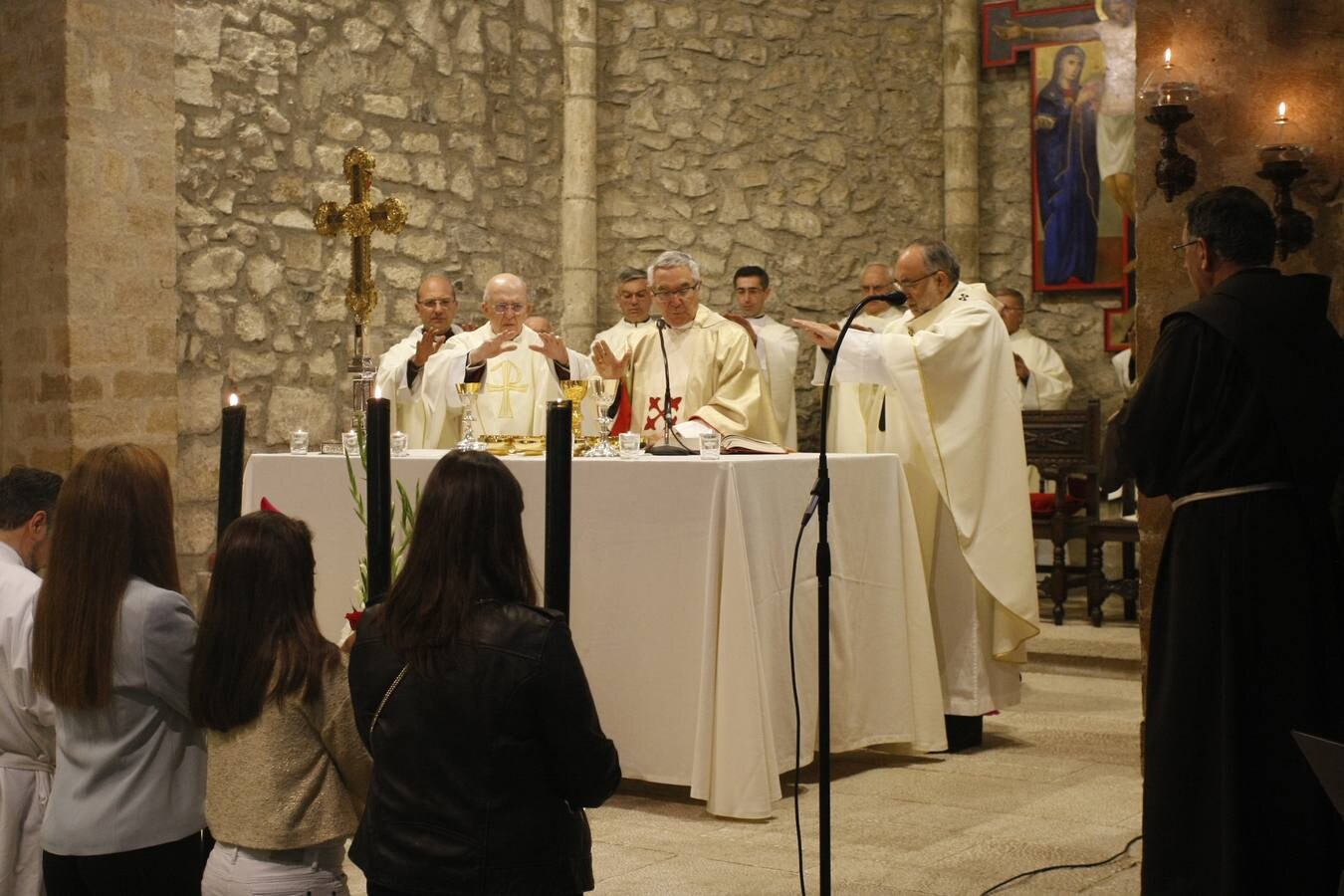 Fotos: Misa y cierre de la Puerta del Perdón para poner fin al Año Santo Lebaniego