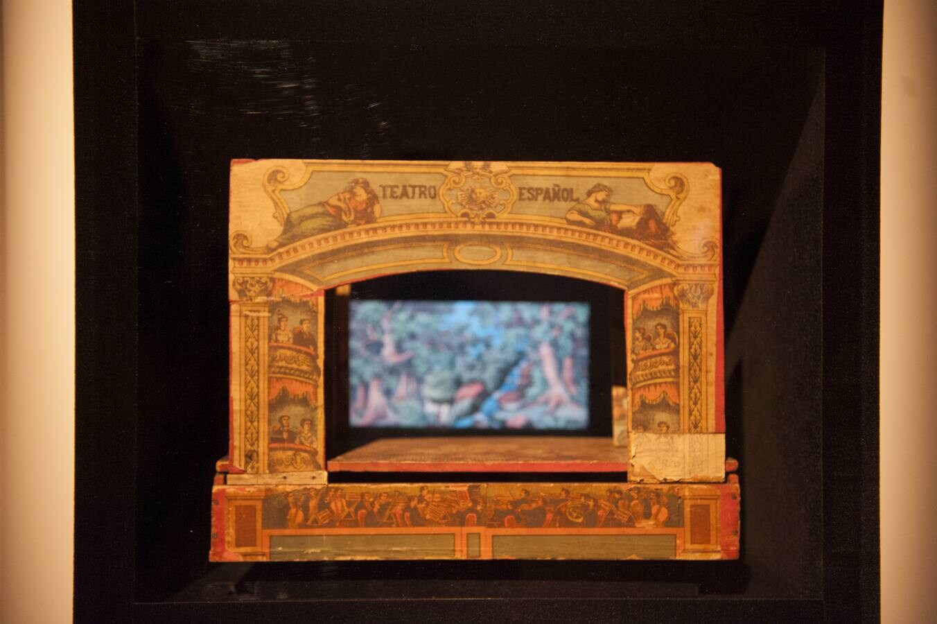 Fotos: Piezas de la exposición &#039;Teatrillos de papel. Mágico mundo de cuentos&#039;