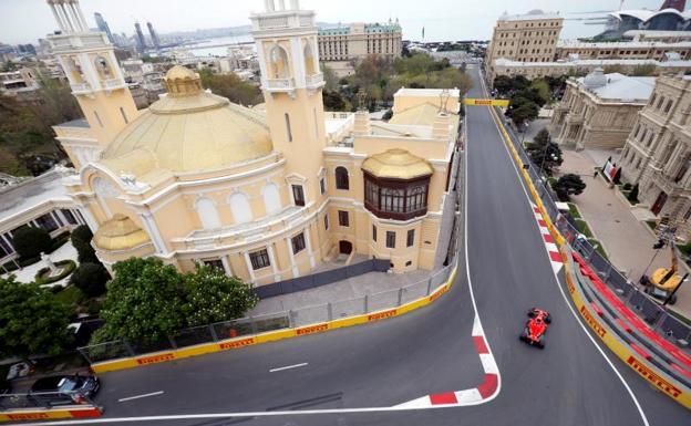 Sebastian Vettel, en el circuito de Bakú. 