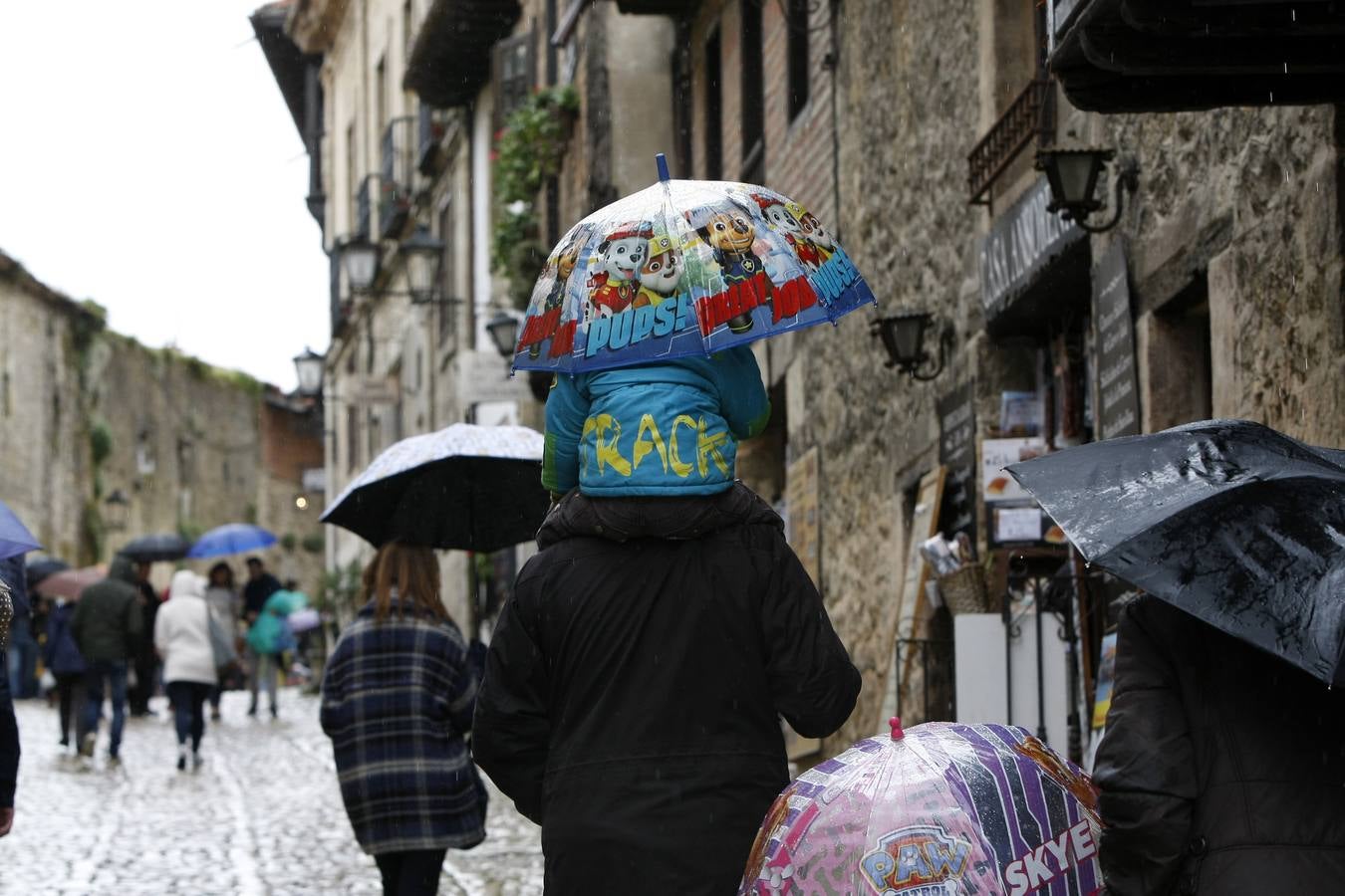 Fotos: La lluvia no da tregua a Cantabria