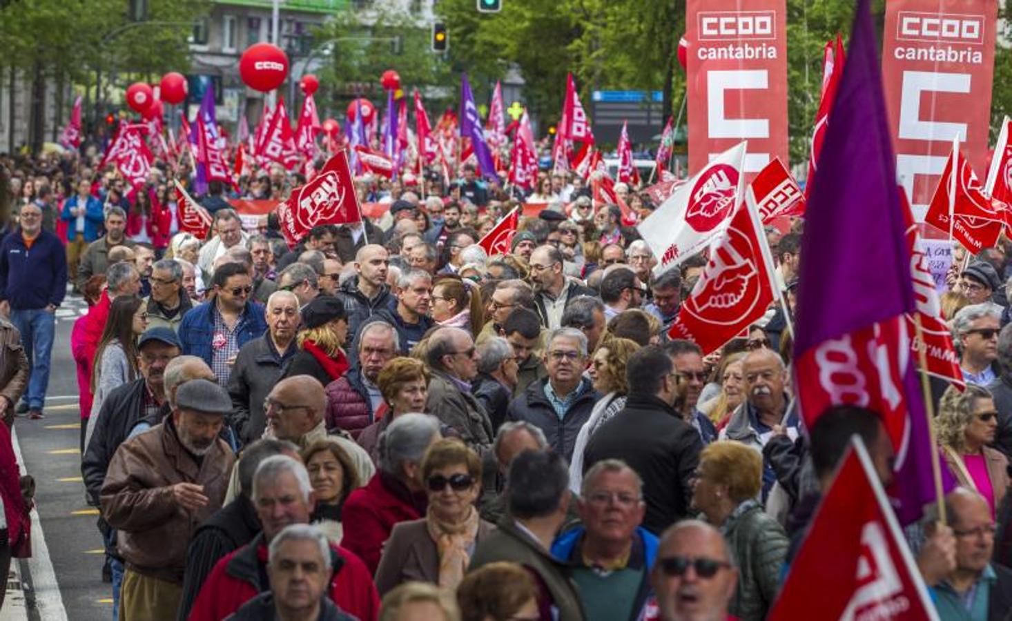 Fotos: Manifestación del Primero de Mayo en Santander