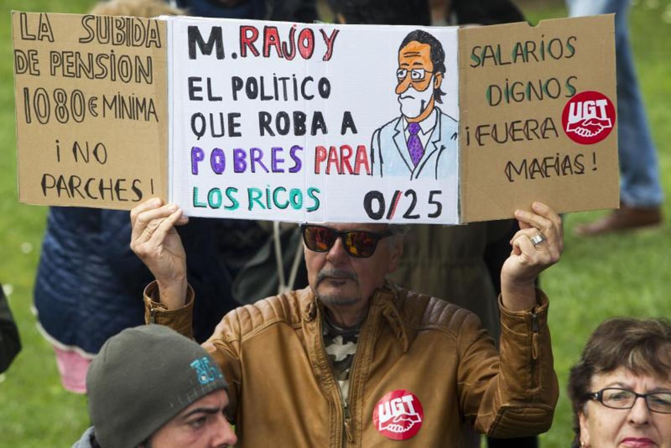 Fotos: Manifestación del Primero de Mayo en Santander