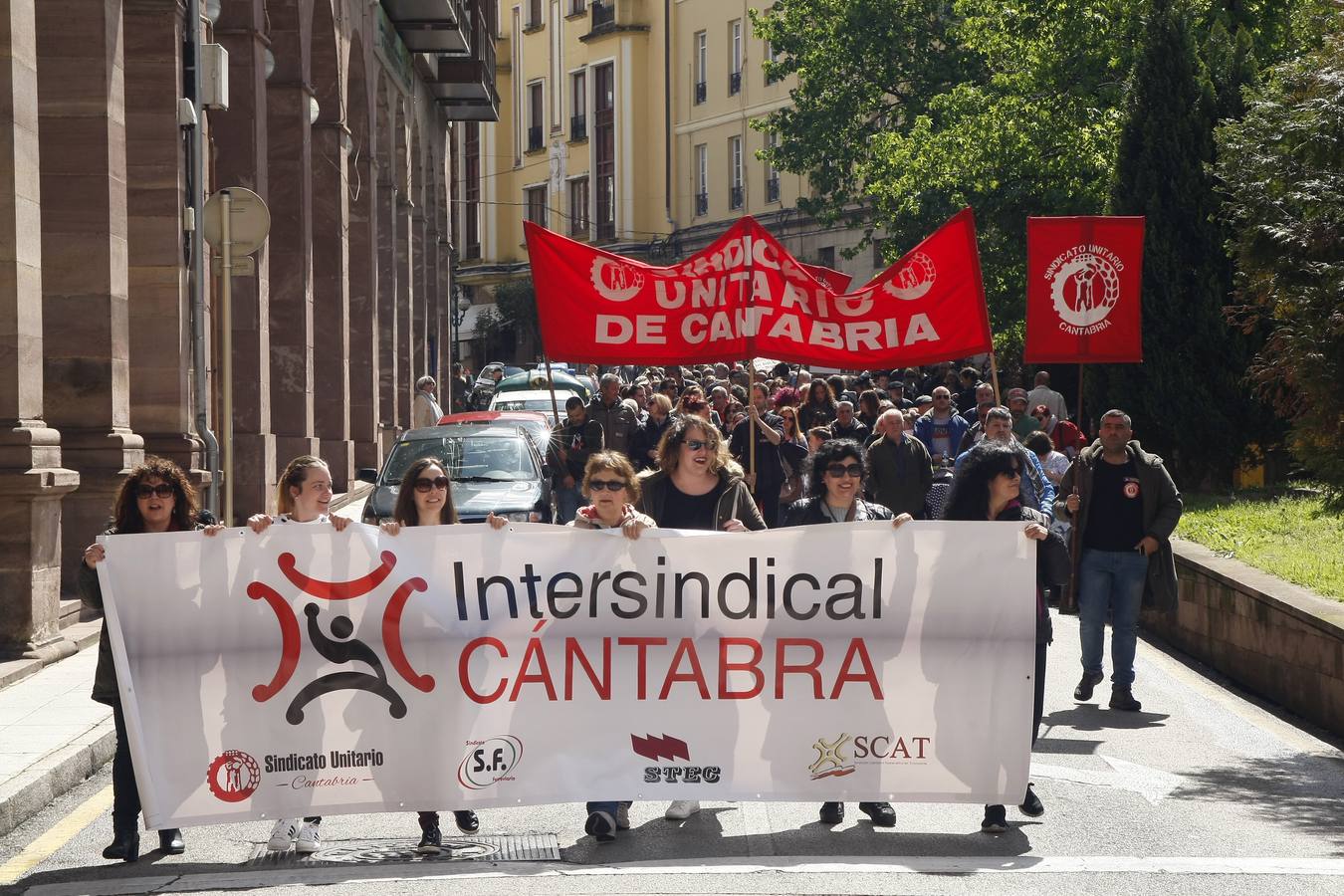 Fotos: Manifestación del 1 de mayo en Torrelavega