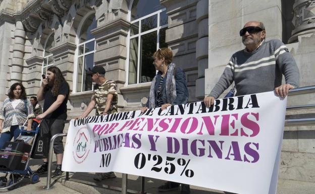 Desencuentro entre los sindicatos y la Coordinadora de Pensionistas de Cantabria