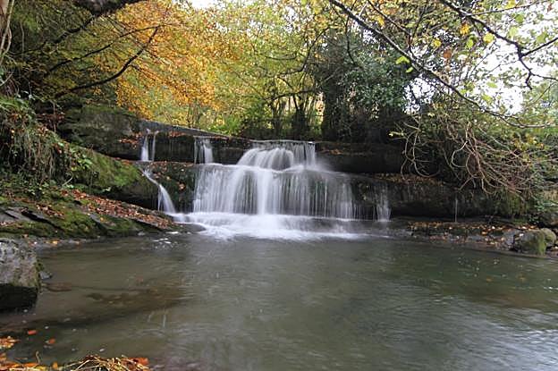 Las rutas discurren por parajes de gran belleza junto al río. 