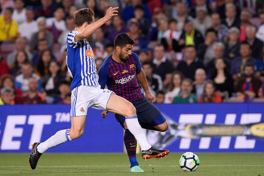 Último partido de la temporada en el Camp Nou para un Fútbol Club Barcelona que ha vivido la despedida de Andrés Iniesta y que no ha podido batir el récord de los 6.000 goles, al ganar por un solo tanto a la Real Sociedad