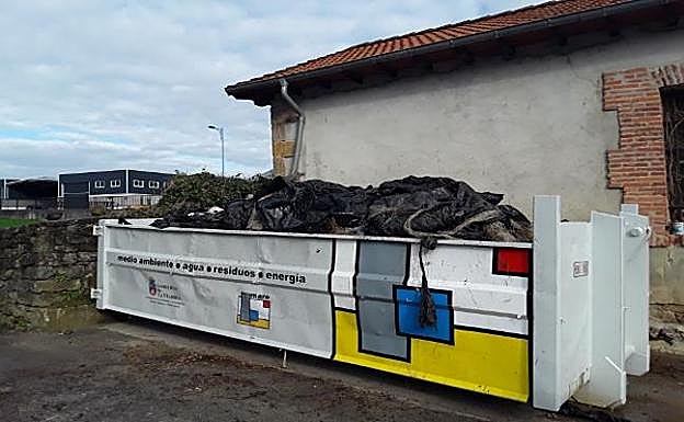 Contenedor instalado en San Felices de Buelna