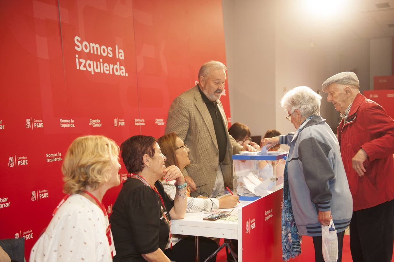 Fotos: Primarias PSOE