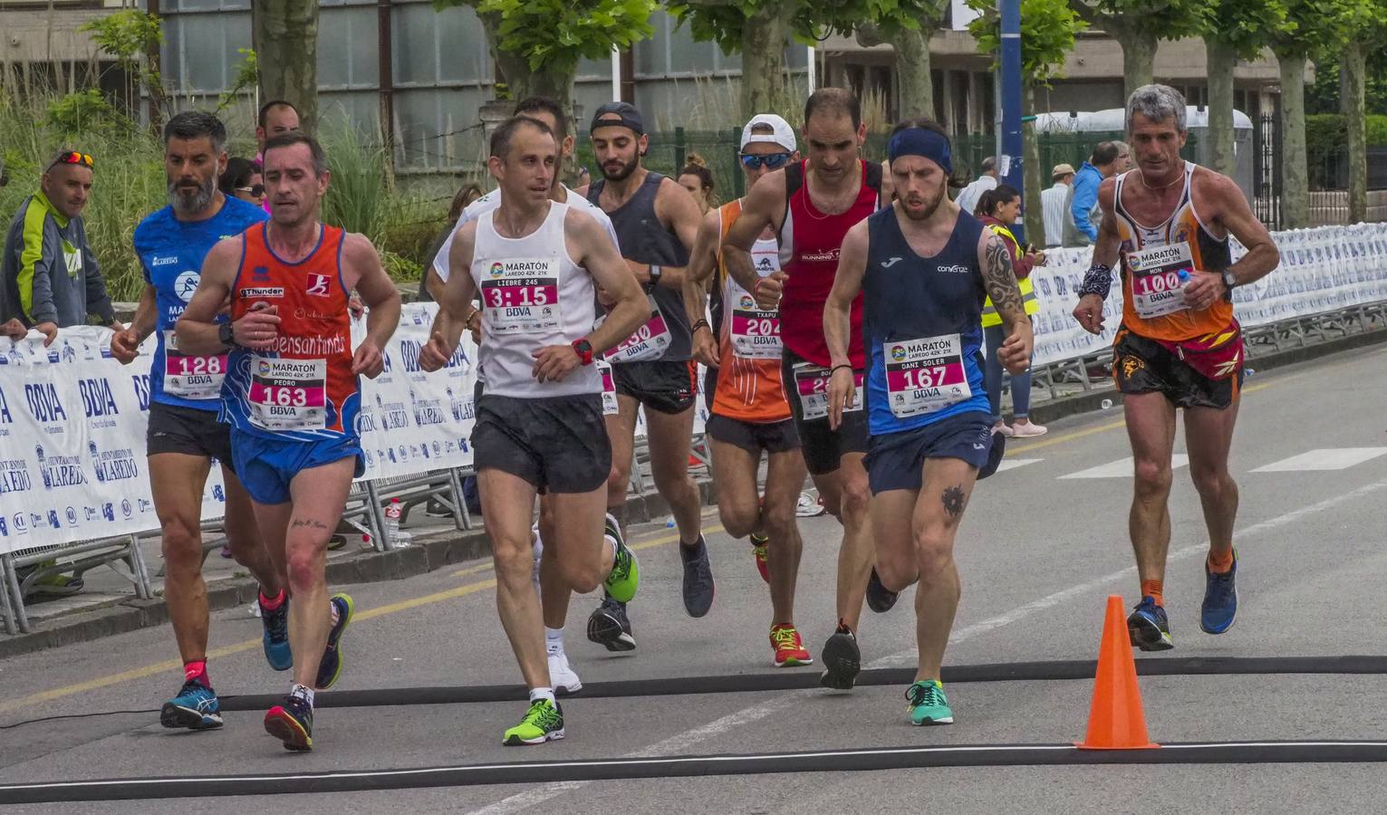 Fotos: Imágenes de la Media y la Maratón de Laredo